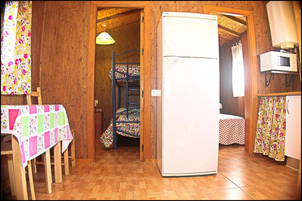 Bungalow Curro Pareja 131 Конил-де-ла-Фронтера Екстериор снимка