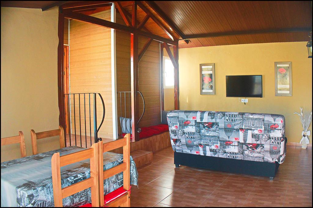 Bungalow Curro Pareja 131 Конил-де-ла-Фронтера Екстериор снимка